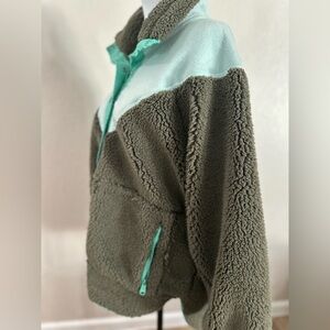 🆕 FREE PEOPLE Fall To Rise Fleece Quarter Snap in Forest Combo